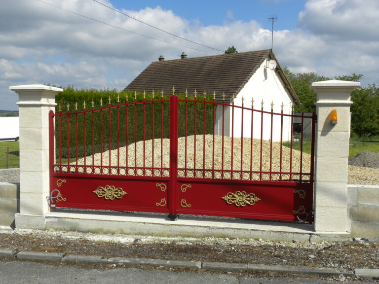 BEAUGENCY BATTANT ROUGE ROSACES ET MARGUERITES SPECIALES 6