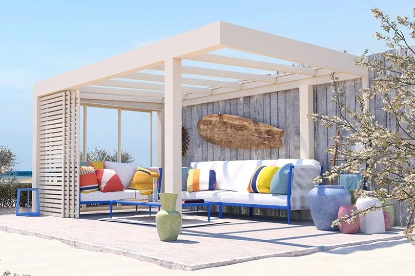 Pergola en aluminium sur-mesure - modèle LINEA avec parois coulissantes ajourée en aluminium autoportée avec un salon d'été en dessous - Eurofactory - Eurocarport Aluminium